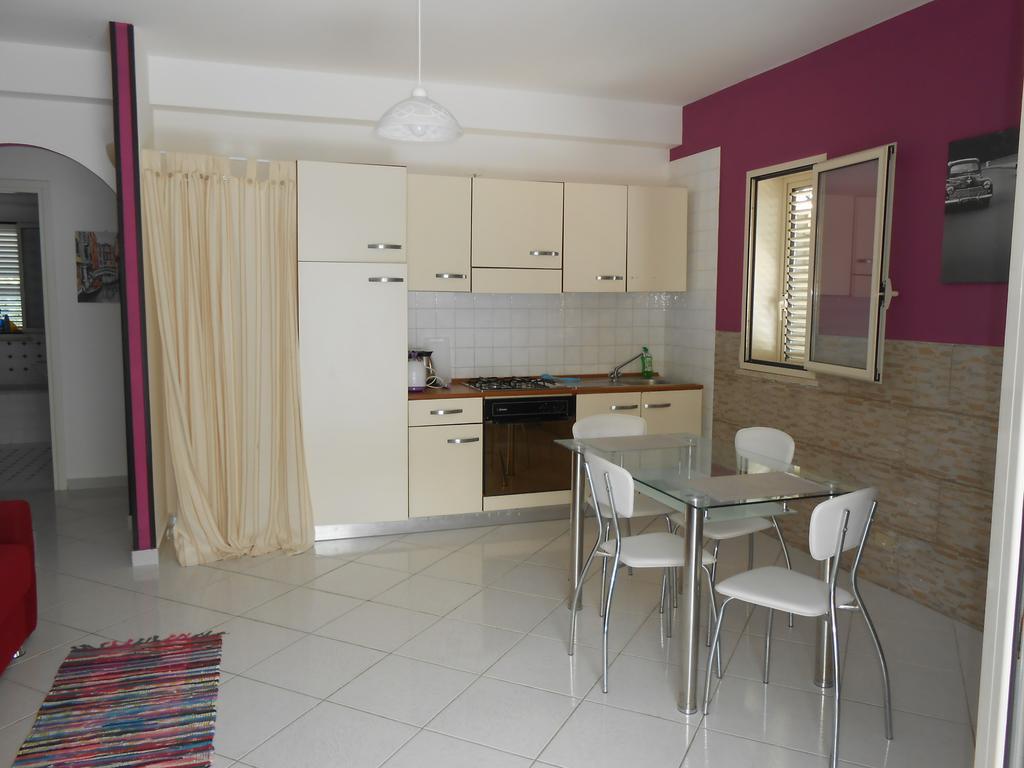 Appartamento Santa Lucia Cefalú Habitación foto